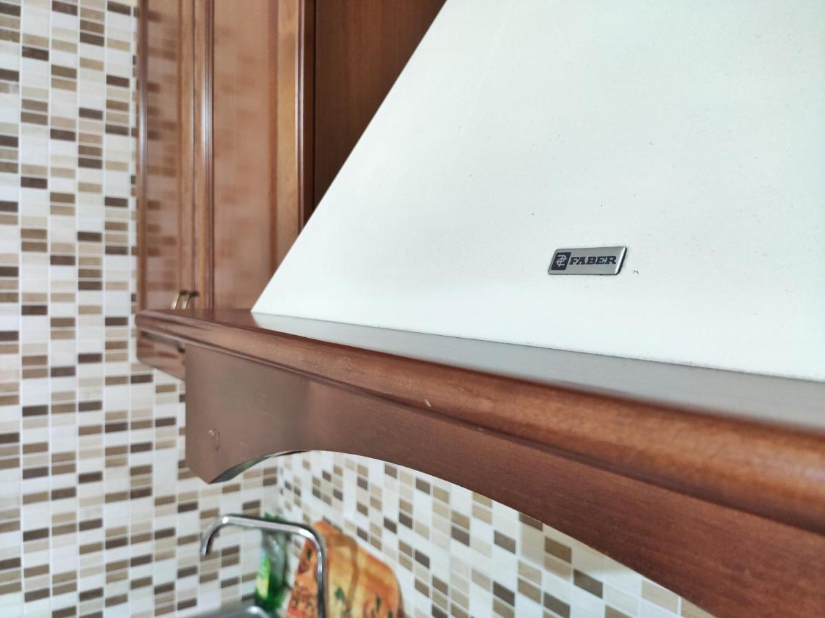 Domus Di Pupa Apartment Наполи Екстериор снимка